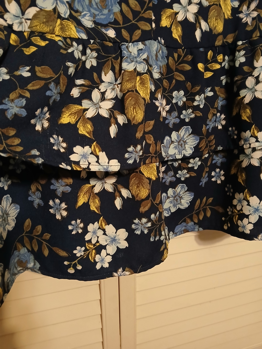 Time and Tru Navy Floral Tiered Blouse with Blue & Yellow Accents - Picture 4 of 5